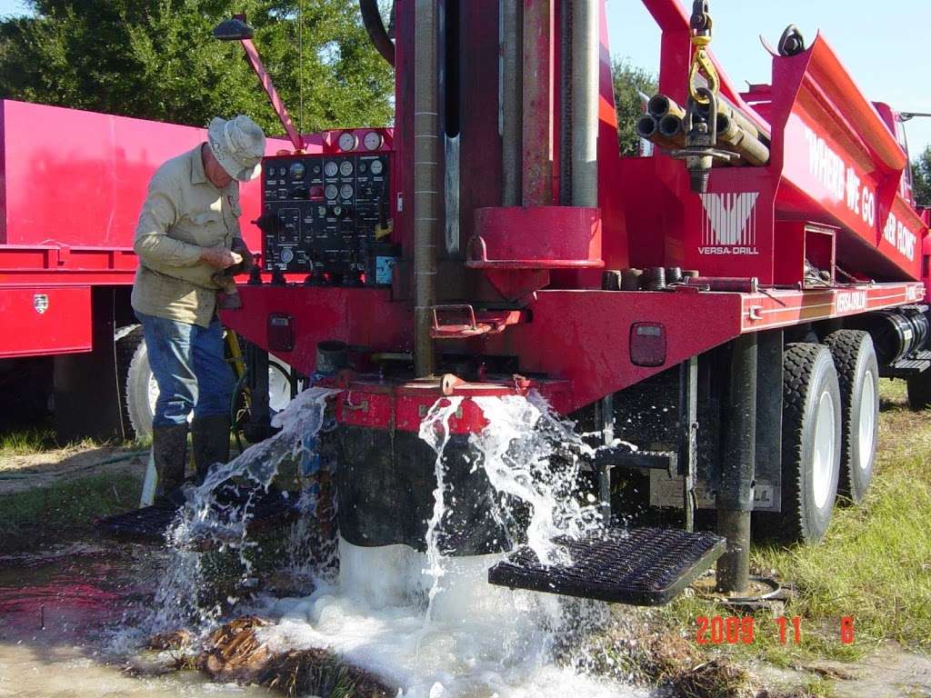 Hull Well & Pump Service | 8623 Pine Island Rd, Clermont, FL 34711 | Phone: (352) 394-3580