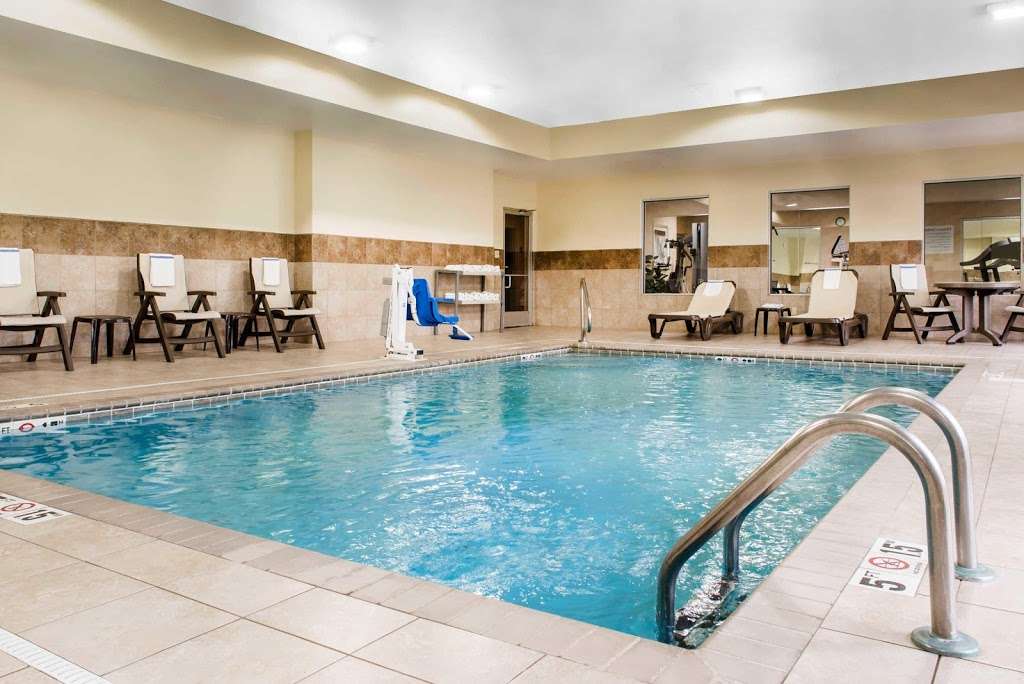 Comfort Inn & Suites | 1800 West, Hwy 20, Porter, IN 46304, USA | Phone: (219) 250-2181