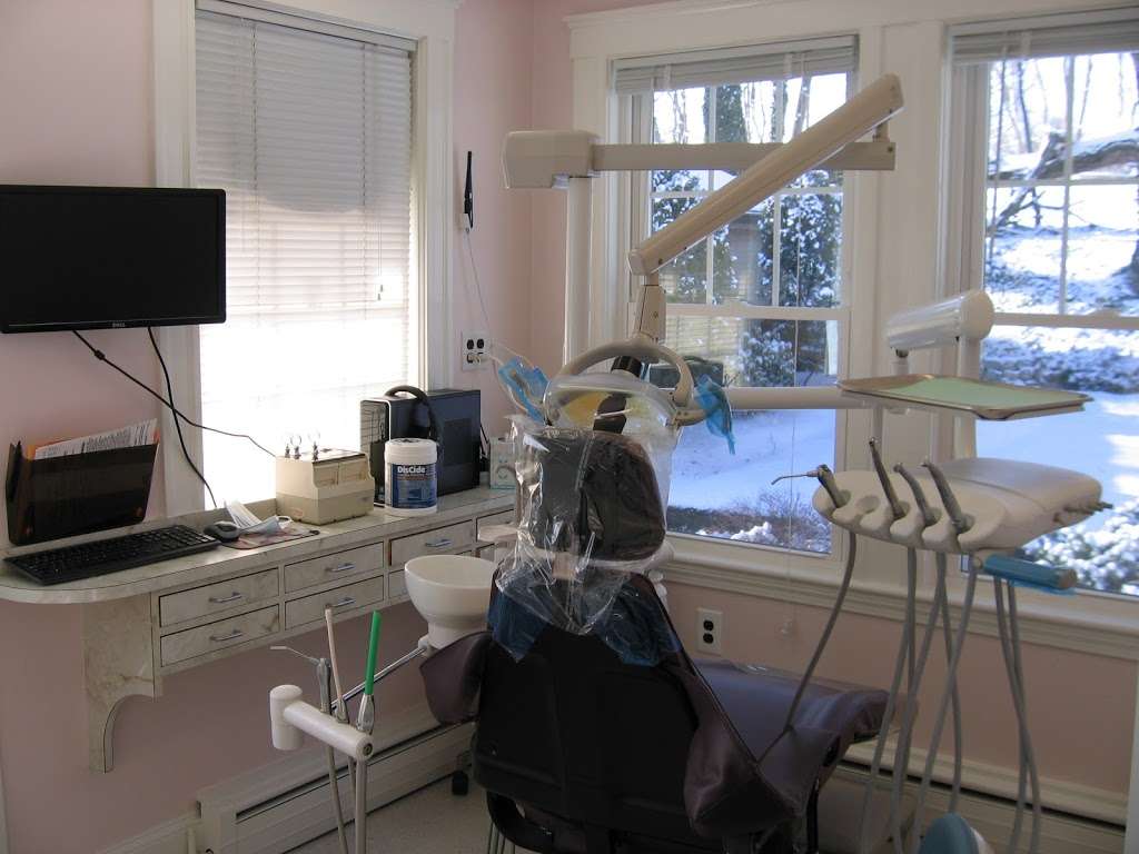 Woburn Street Dental | 18 Woburn St, Medford, MA 02155, USA | Phone: (781) 396-1414