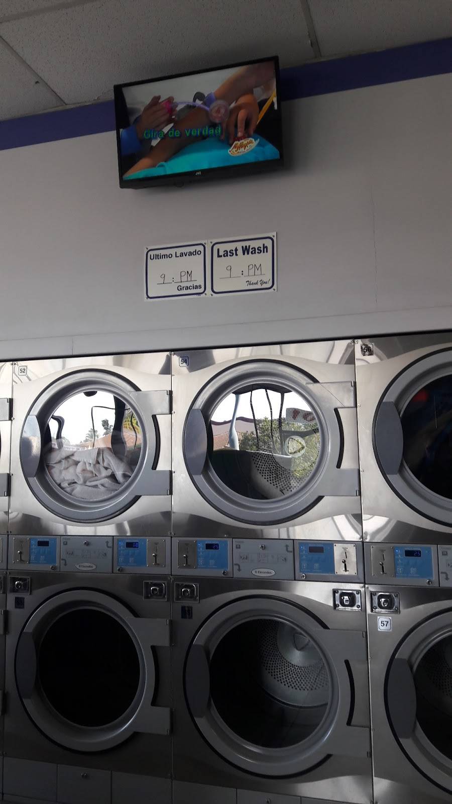 KN COIN LAUNDRY | 1280 Picador Blvd #106, San Diego, CA 92154, USA | Phone: (619) 797-6327