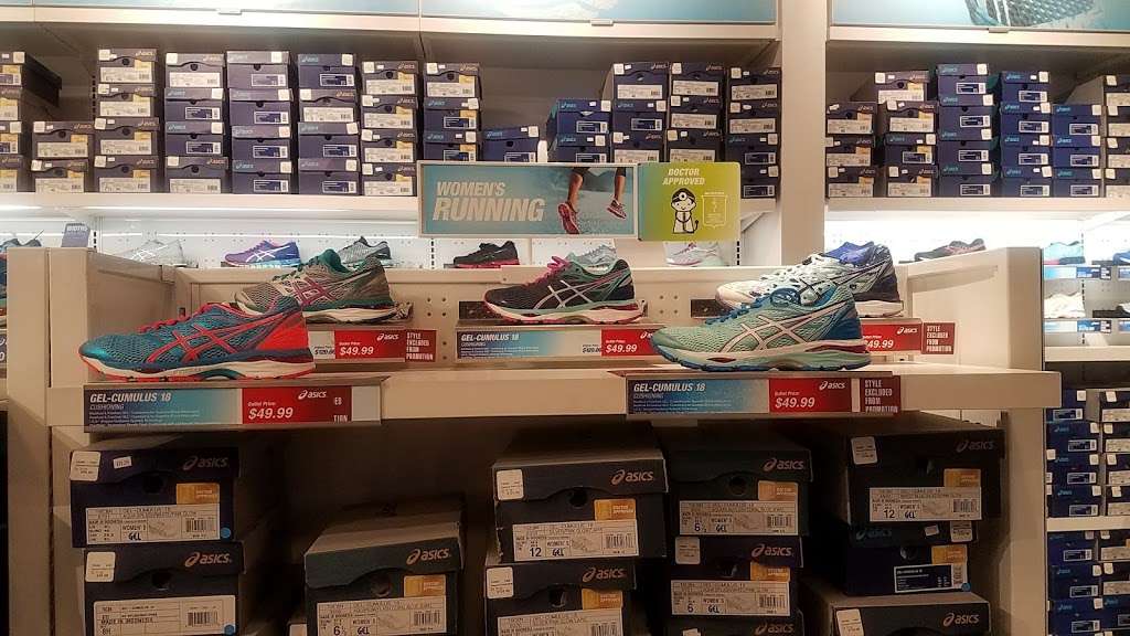 ASICS Outlet | 100 Citadel Dr #660, Los Angeles, CA 90040 | Phone: (323) 728-2603