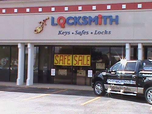 A2Z Houston Locksmith, LLC | 17346 Northwest Fwy, Houston, TX 77040 | Phone: (713) 842-0945