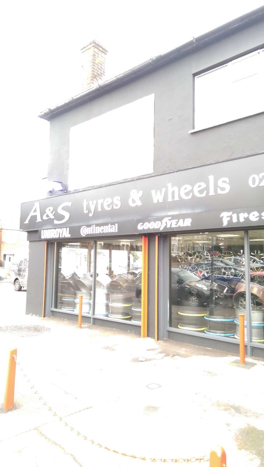 A & S Tyres & Wheels Ltd | 41 Chigwell Rd, London E18 1NG, UK | Phone: 020 8518 8010