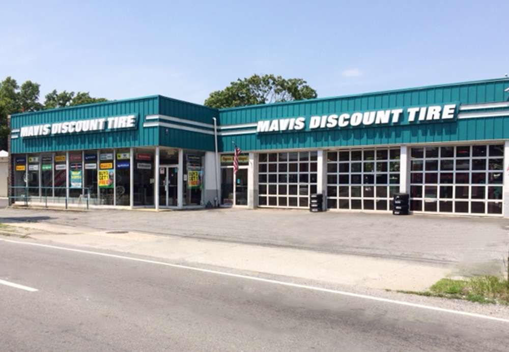 Mavis Discount Tire | 1080 Hempstead Turnpike, Franklin Square, NY 11010, USA | Phone: (516) 284-5005