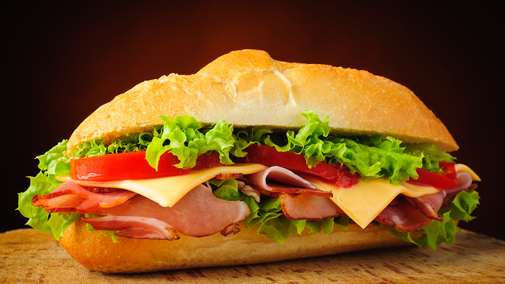 Five Boroughs Deli Inc | 1054 E Jericho Turnpike, Huntington, NY 11743, USA | Phone: (631) 351-9138