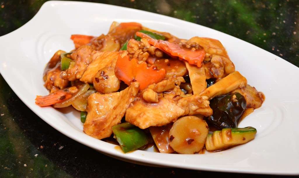 Asian Pearl Restaurant | 9532, 18138 W 119th St, Olathe, KS 66061 | Phone: (913) 541-8885