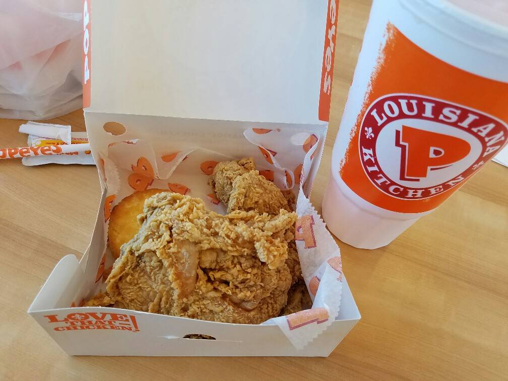 Popeyes Louisiana Kitchen | 6698 Goodman Rd, Olive Branch, MS 38654, USA | Phone: (662) 890-7489