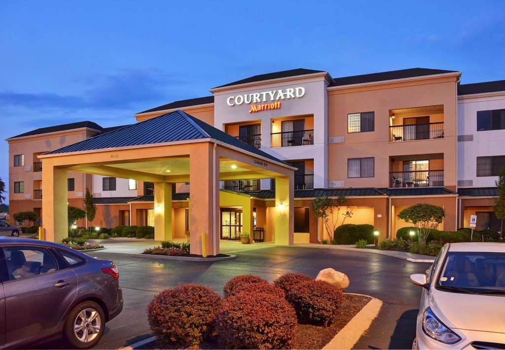 Courtyard by Marriott Indianapolis South | 4650 Southport Crossing Dr, Indianapolis, IN 46237 | Phone: (317) 885-9799