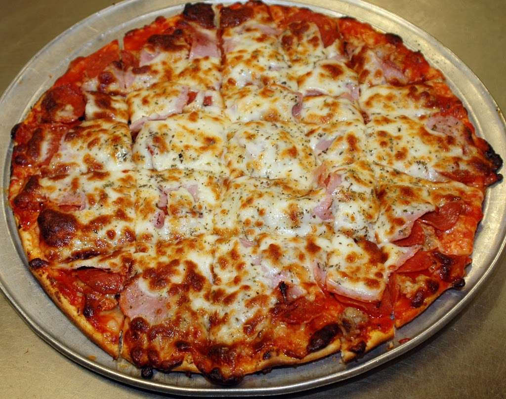 Richs Pizza Joint | 7020 183rd St, Tinley Park, IL 60477, USA | Phone: (708) 532-8486