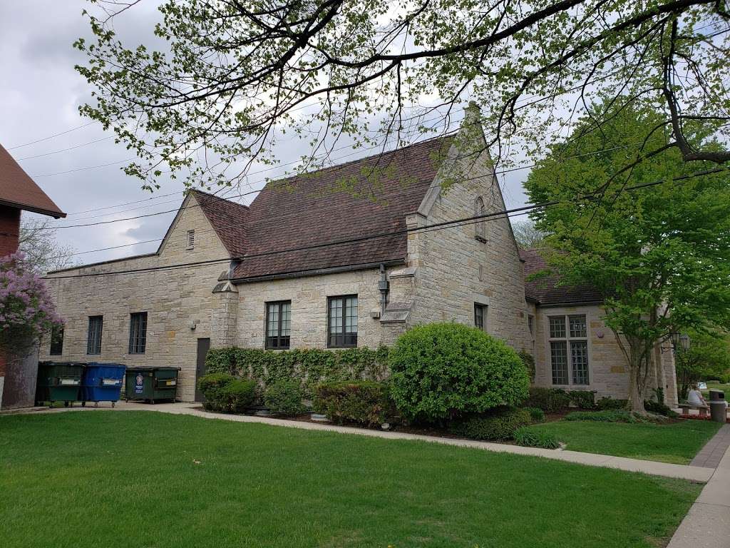 Thomas Ford Memorial Library | 800 Chestnut St, Western Springs, IL 60558, USA | Phone: (708) 246-0520