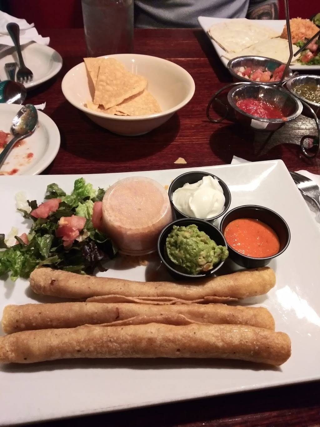 La Parrilla Suiza | 1622 S Stapley Dr, Mesa, AZ 85204, USA | Phone: (480) 892-2872