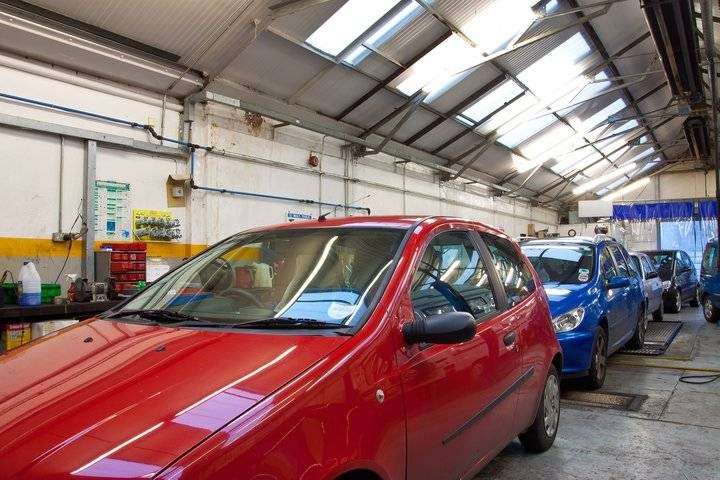 Sutton & Cheam Ltd, Vehicle Repairers | 2, 299 Gander Green Ln, Sutton SM3 9QE, UK | Phone: 020 8644 4140