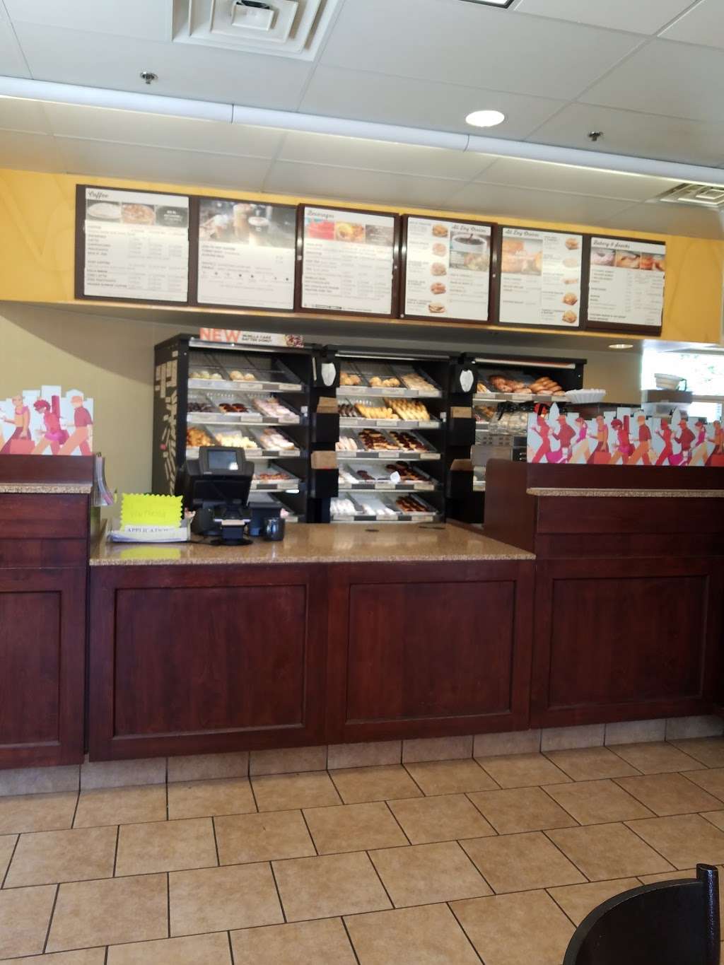 Dunkin | 4501 S Harlem Ave, Forest View, IL 60402, USA | Phone: (708) 484-7960