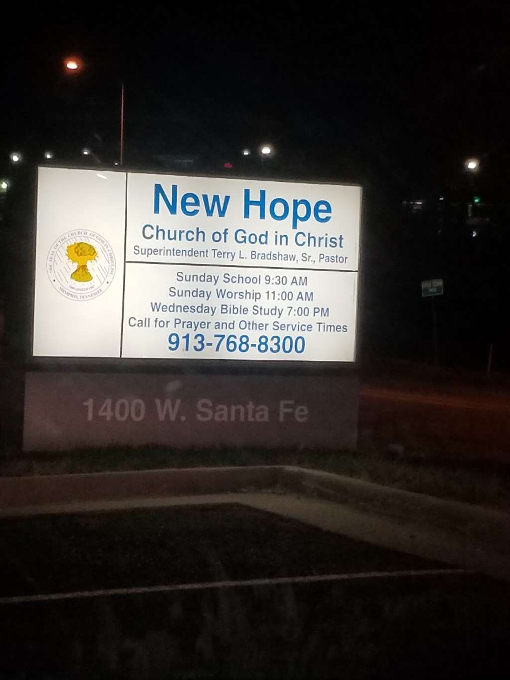 New Hope Church-God In Christ | 1400 W Santa Fe St, Olathe, KS 66061, USA | Phone: (913) 768-8300