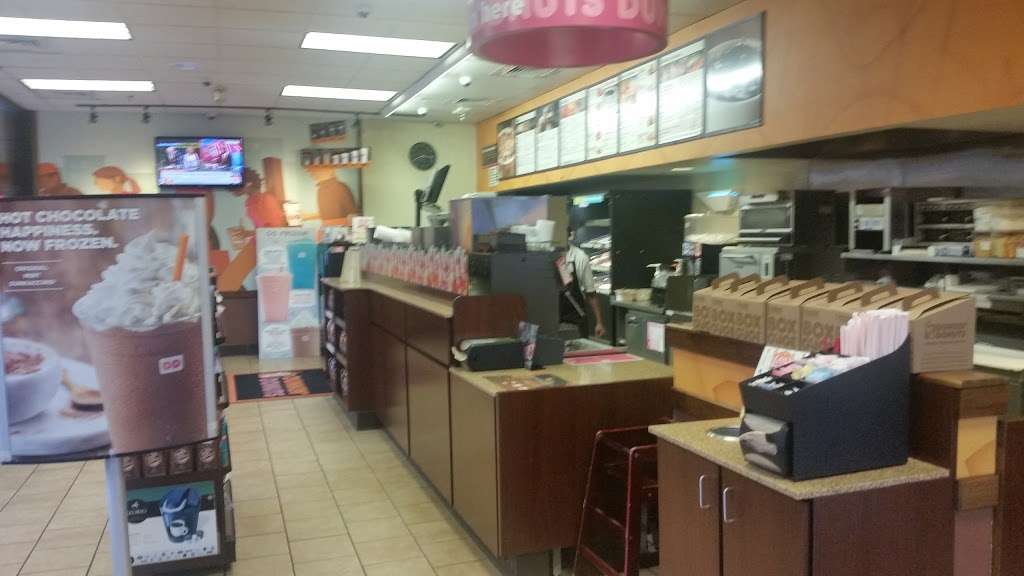 Dunkin Donuts | 7001 Manchester Blvd G, Alexandria, VA 22310, USA | Phone: (703) 822-8158