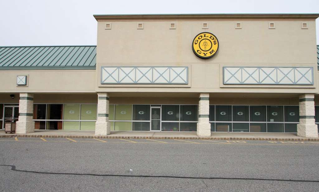 Golds Gym | 2045 NJ-57, Hackettstown, NJ 07840 | Phone: (908) 852-4141