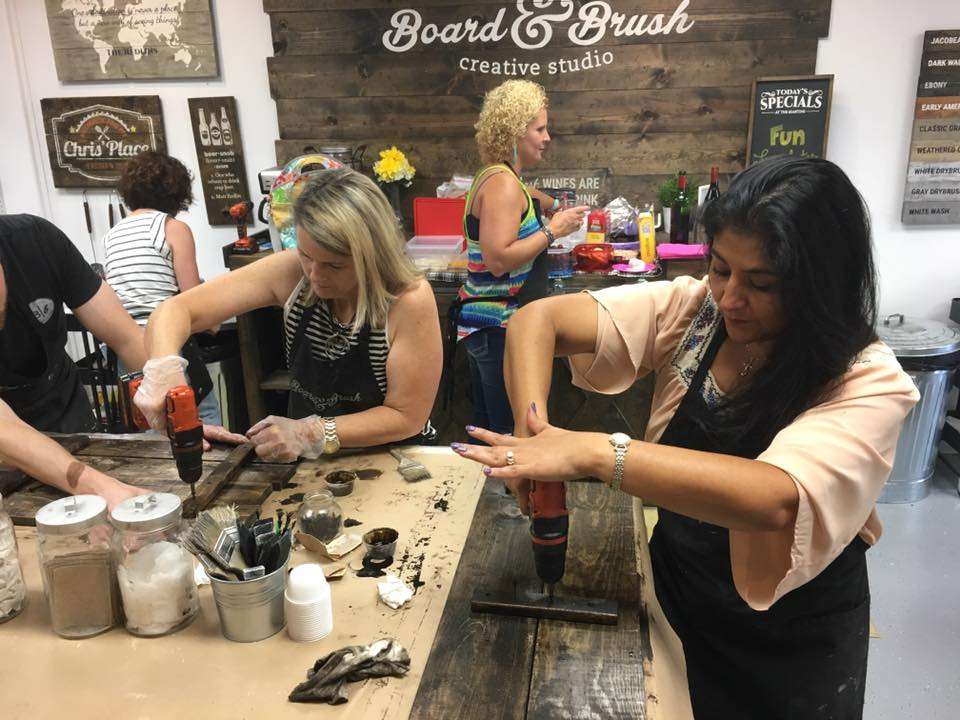 Board and Brush Creative Studio - Lenexa | 13970 Santa Fe Trail Dr, Lenexa, KS 66215 | Phone: (913) 298-9570