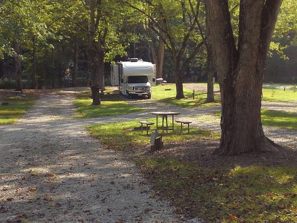 Cloverdale RV Park | Home, 2789 E County Rd 800 S, Cloverdale, IN 46120, USA | Phone: (765) 795-3294