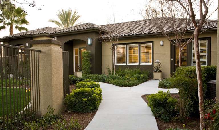 Castlerock Apartments | 5700 Lochmoor Dr, Riverside, CA 92507, USA | Phone: (951) 682-8444