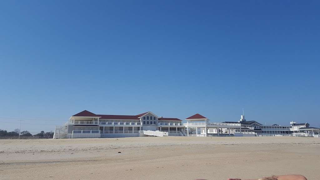 Sands Beach Club | 825 Ocean Ave, Sea Bright, NJ 07760, USA | Phone: (732) 842-0139