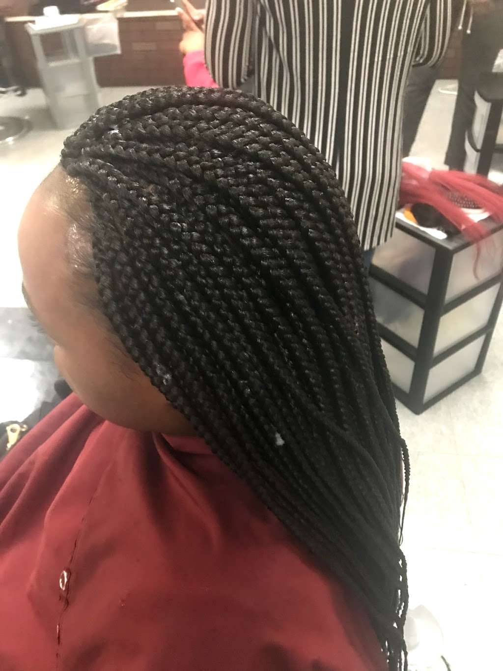 Deedee African Hair Braiding | 429 N Bolingbrook Dr #2, Bolingbrook, IL 60440, USA | Phone: (630) 410-8384