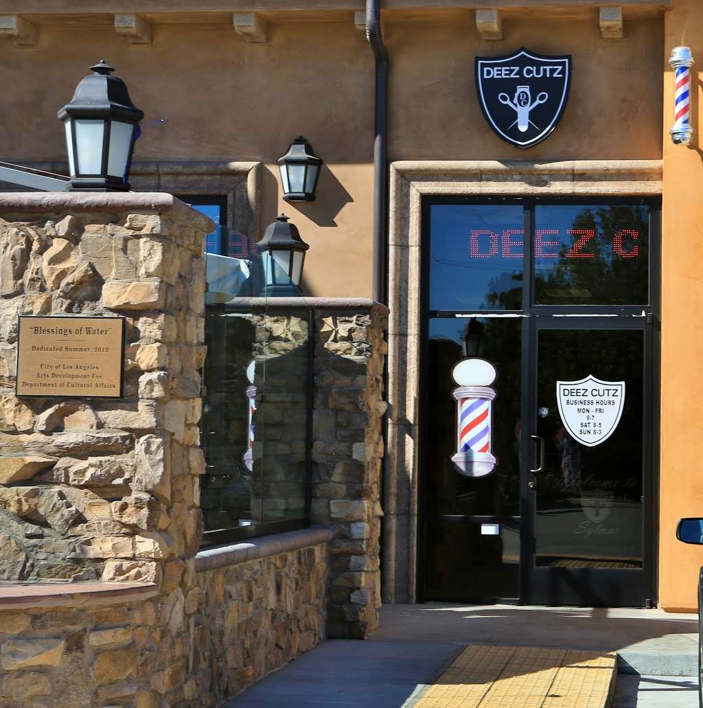 Deez Cutz Barber Shops | 14117 Hubbard St, Sylmar, CA 91342, USA | Phone: (818) 639-6092