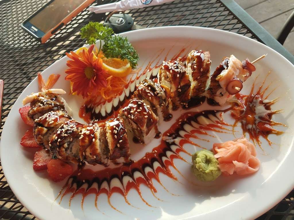 Sake To Me Sushi Bar and Grill | 100 TX-332, Lake Jackson, TX 77566, USA | Phone: (979) 316-3950