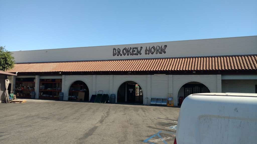 broken horn western store