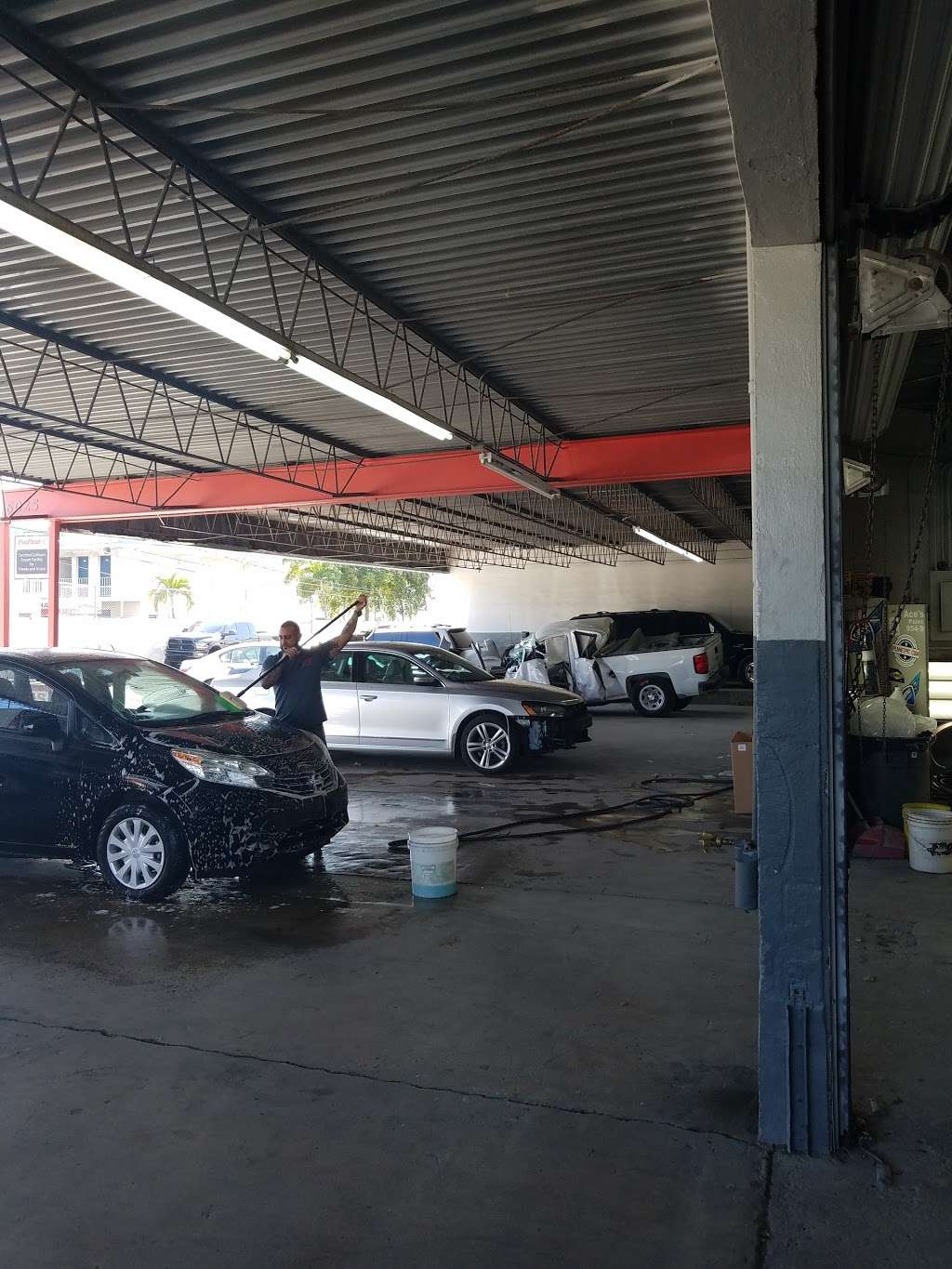 Ace Sullins Paint and Body Shop | 6025 SW 35th Ct, Miramar, FL 33023, USA | Phone: (954) 983-0209