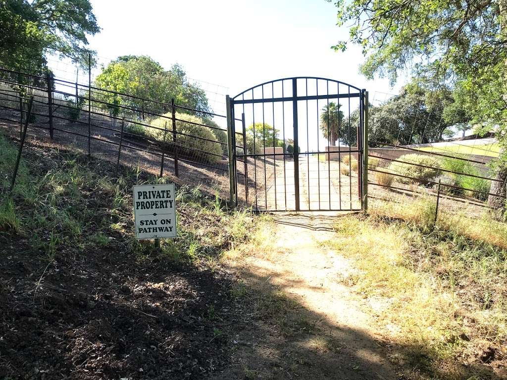 Green valley trailhead | 2234-, 2536 Green Valley Rd, Alamo, CA 94507, USA