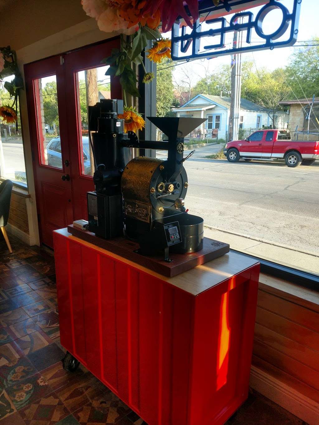 Coffeecionado Community Roaster | 502 W Mitchell St, San Antonio, TX 78204, USA