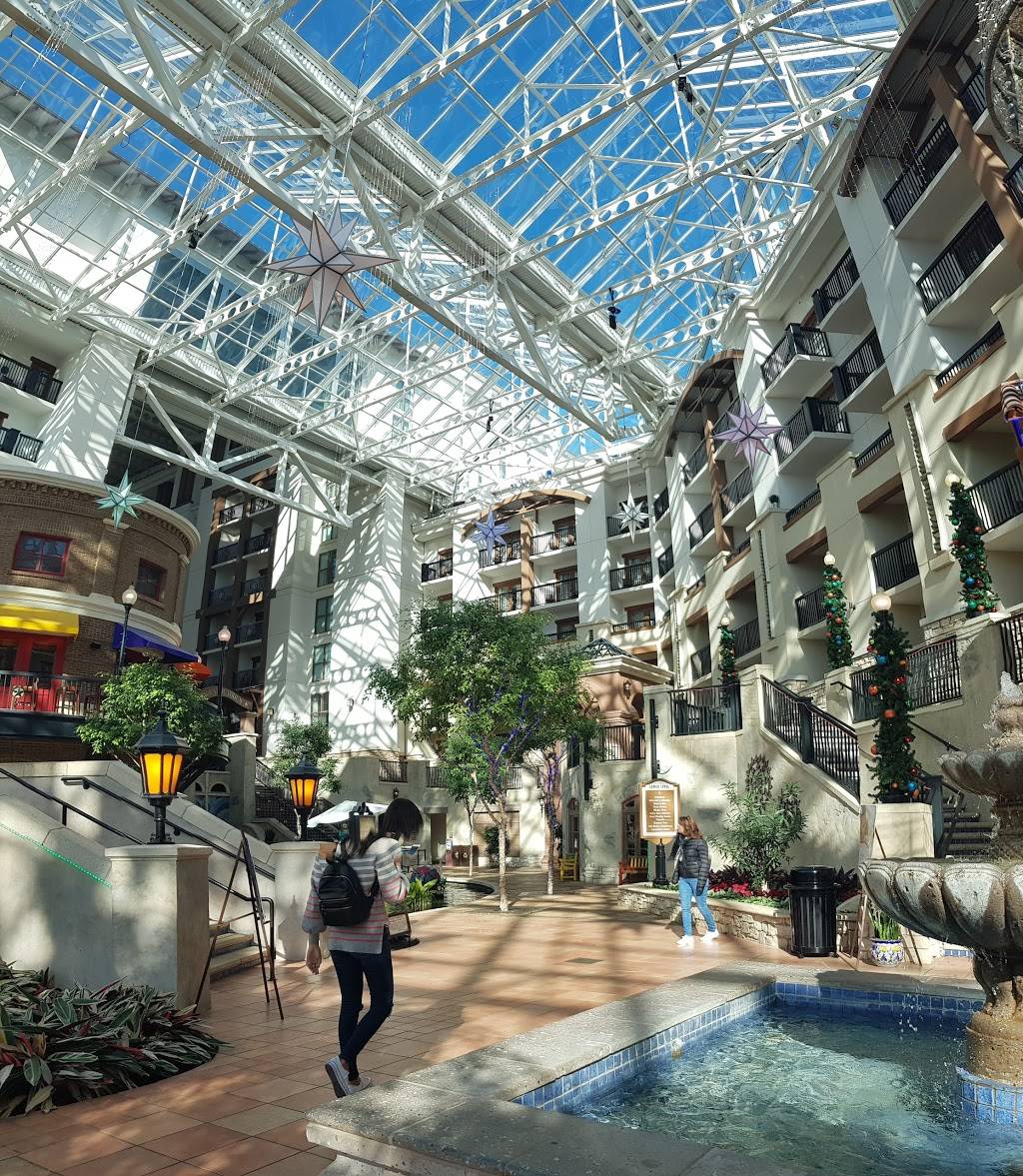 Gaylord Texan Resort & Convention Center | 1501 Gaylord Trail, Grapevine, TX 76051, USA | Phone: (817) 778-1000