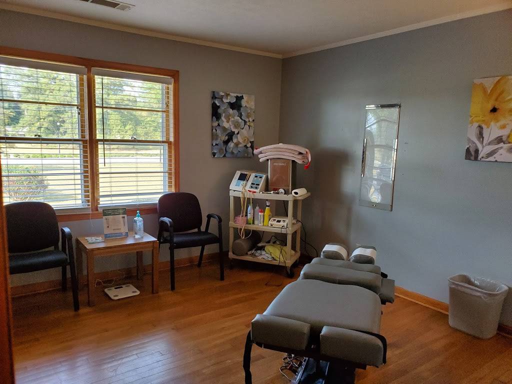 Fairview Chiropractic Center | 421 Fairview Rd, Ellenwood, GA 30294, USA | Phone: (770) 389-1901