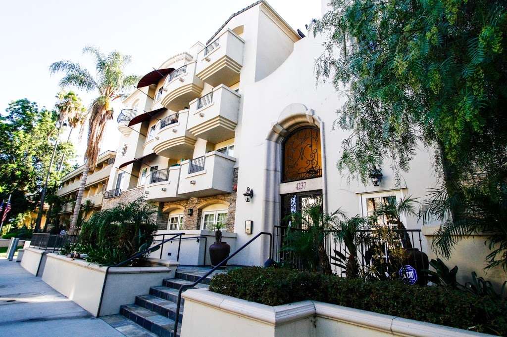 Studio City Condos For Sale | 12930 Ventura Blvd Ste 202, Studio City, CA 91604, USA | Phone: (818) 230-2055