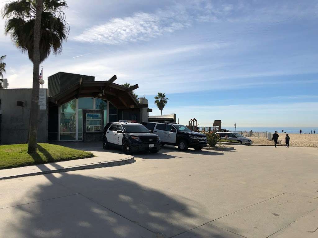 Venice Beach Substation | 1530 Ocean Front Walk, Los Angeles, CA 90291, USA | Phone: (310) 392-5131