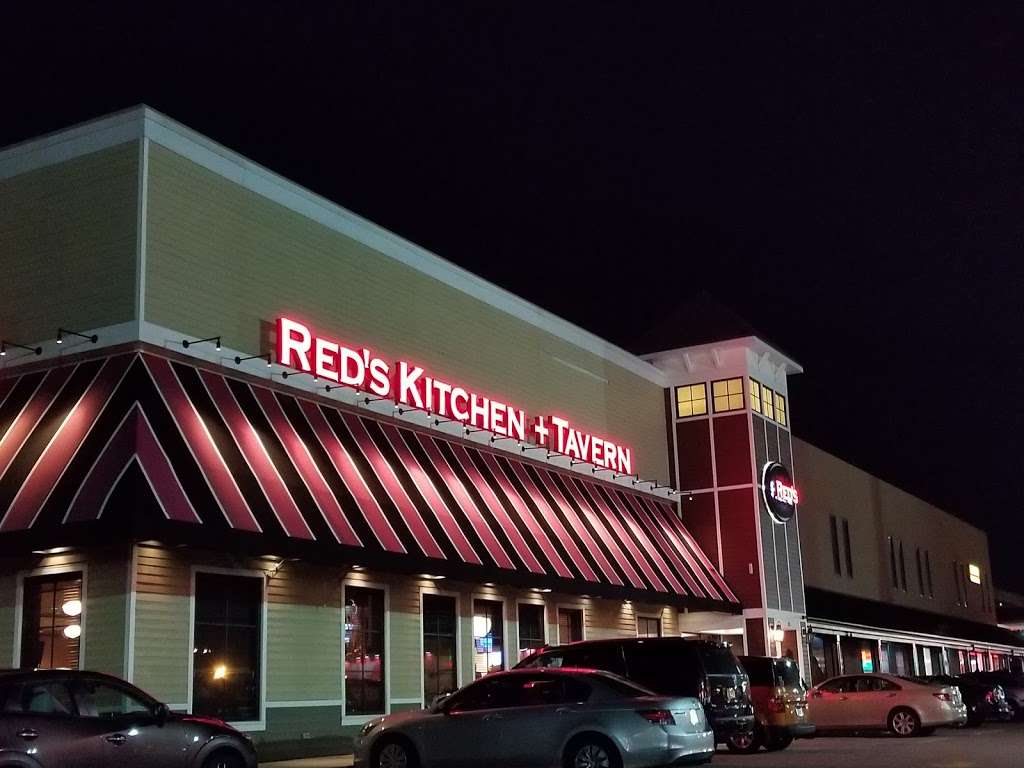 Reds Kitchen and Tavern | 131 Newbury St, Peabody, MA 01960, USA | Phone: (978) 531-7337