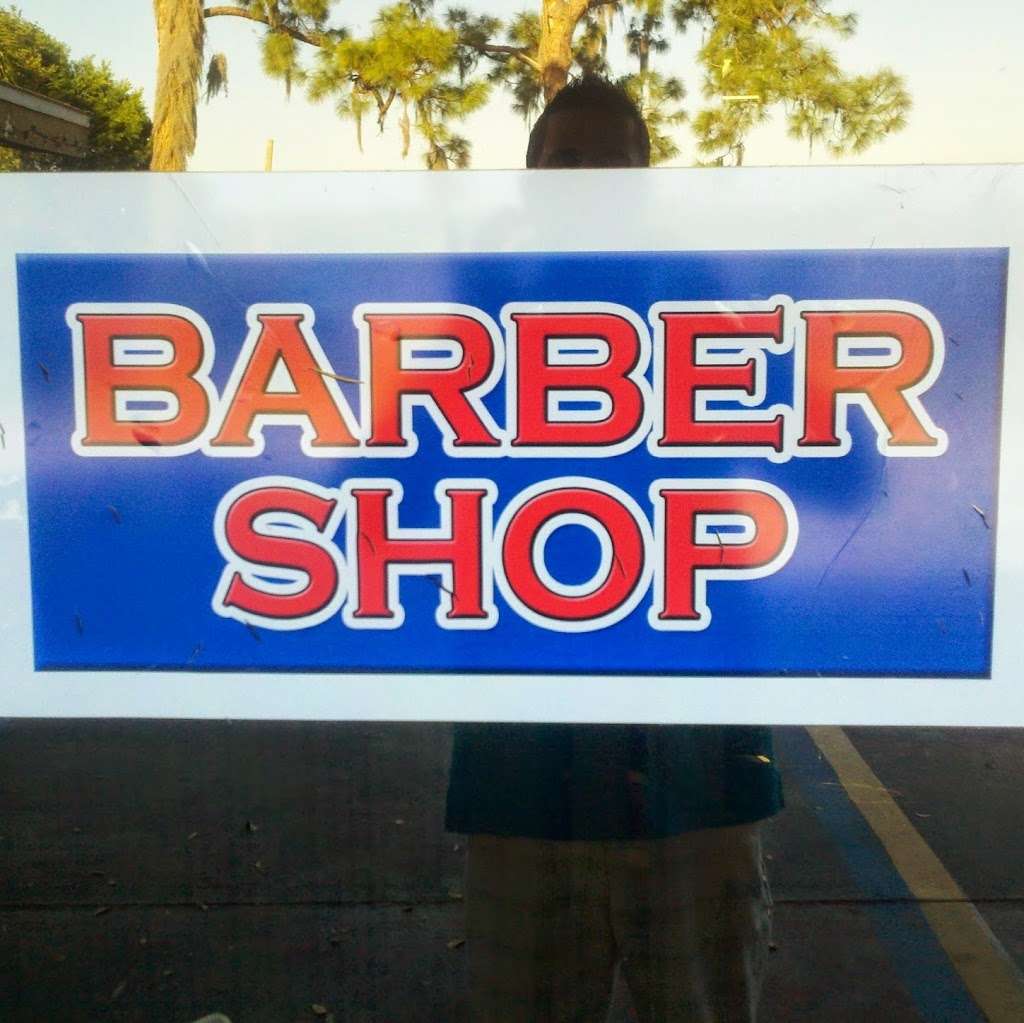 Bradley Js Cut and Go | 3812 Cypress Gardens Rd, Winter Haven, FL 33884, USA | Phone: (863) 324-4849