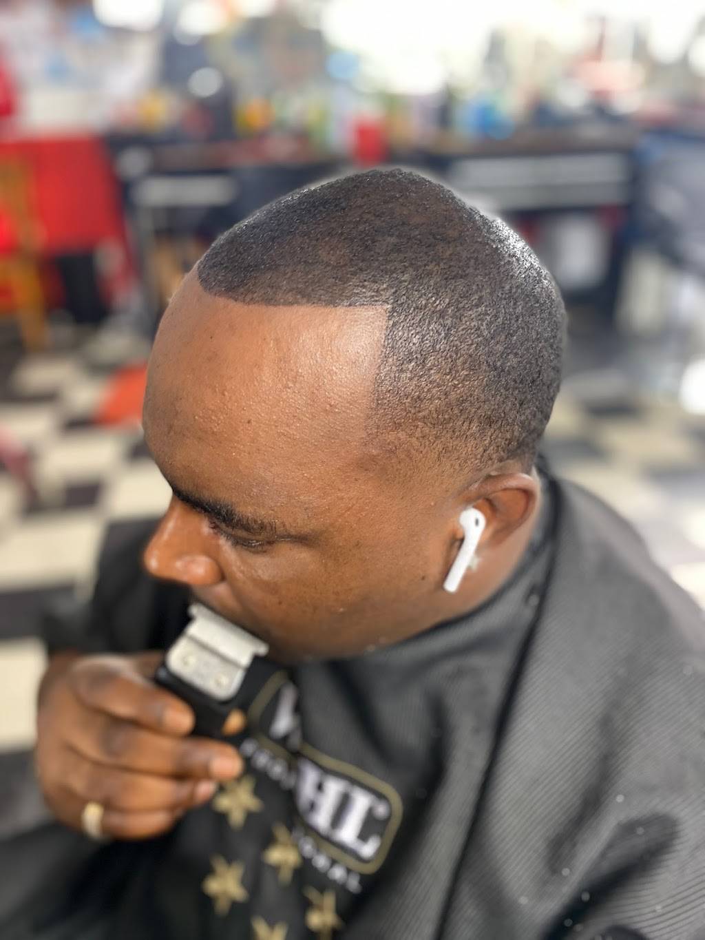 Pgm barber | 15826 1/2 S Post Oak Rd, Houston, TX 77053 | Phone: (281) 924-4549