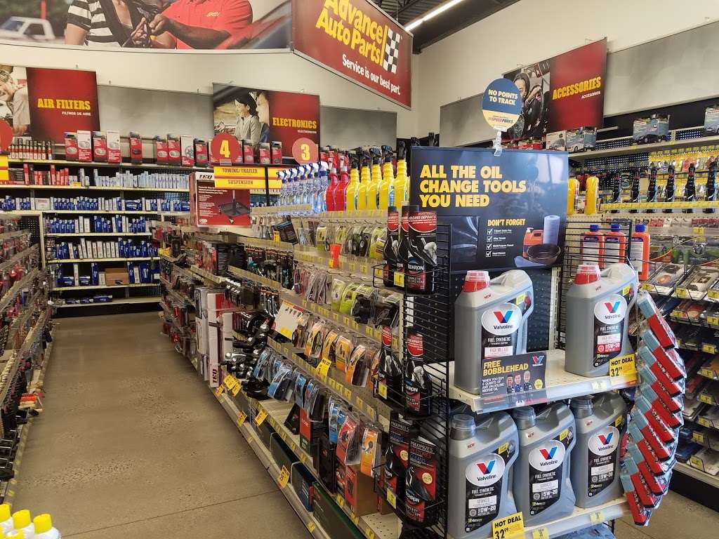 Advance Auto Parts | 710 Commons Dr, Parkesburg, PA 19365, USA | Phone: (610) 857-7714