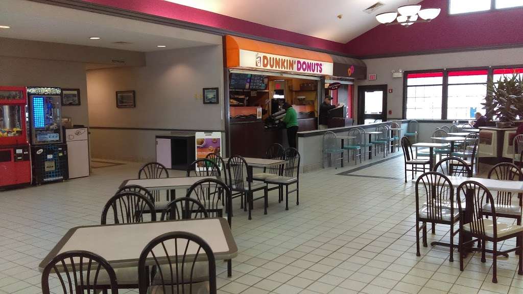 Dunkin | Route 24 Southbound, Bridgewater, MA 02324 | Phone: (508) 697-1567