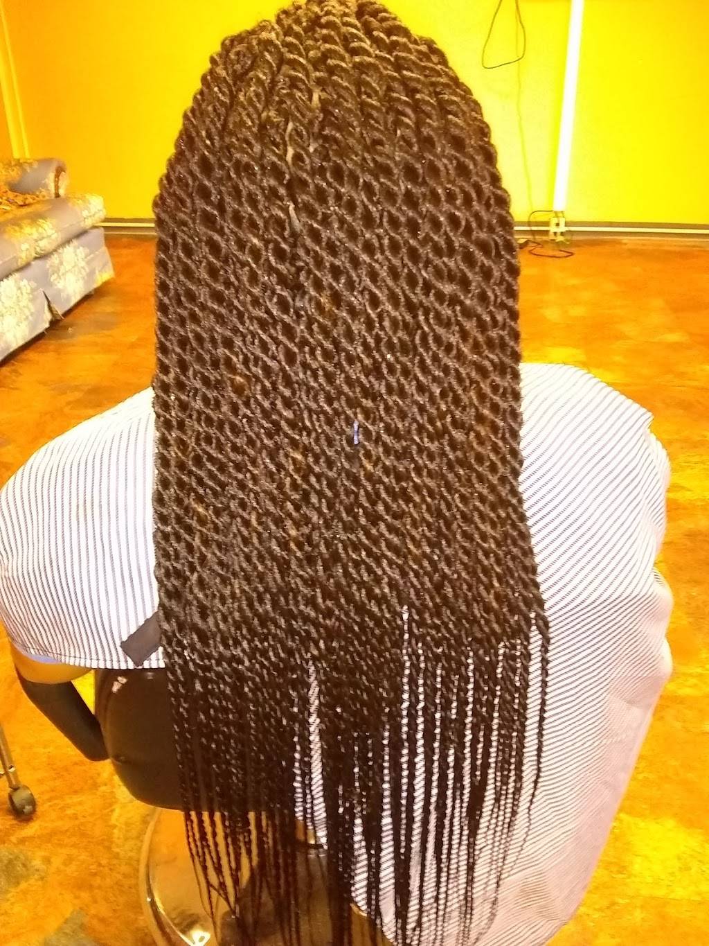 Nicos Hair Braiding | 10126 St Charles Rock Rd, St Ann, MO 63074, USA | Phone: (314) 427-8903