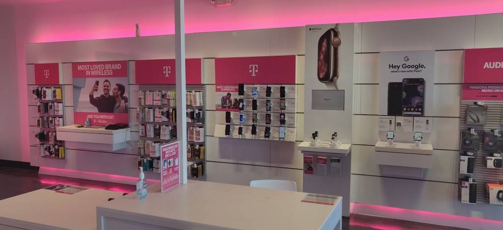 T-Mobile | 1140-1 Dunn Ave, Jacksonville, FL 32218 | Phone: (904) 751-6780