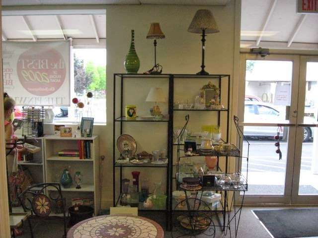 Upscale consignment store The Pinwheel in Doylestown offered for