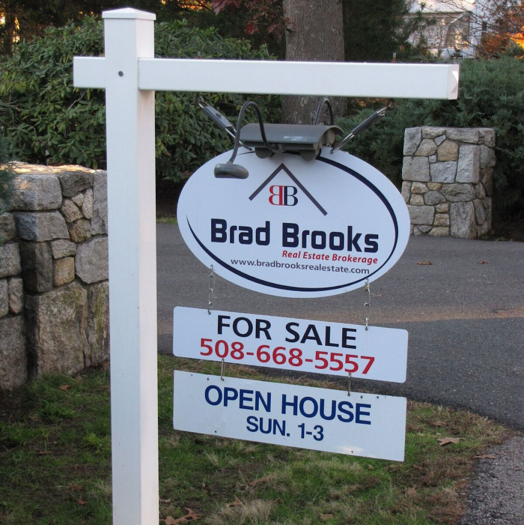 brad@bradbrooksrealestate.com | 1600 Providence Hwy, Walpole, MA 02081, USA | Phone: (508) 668-5557