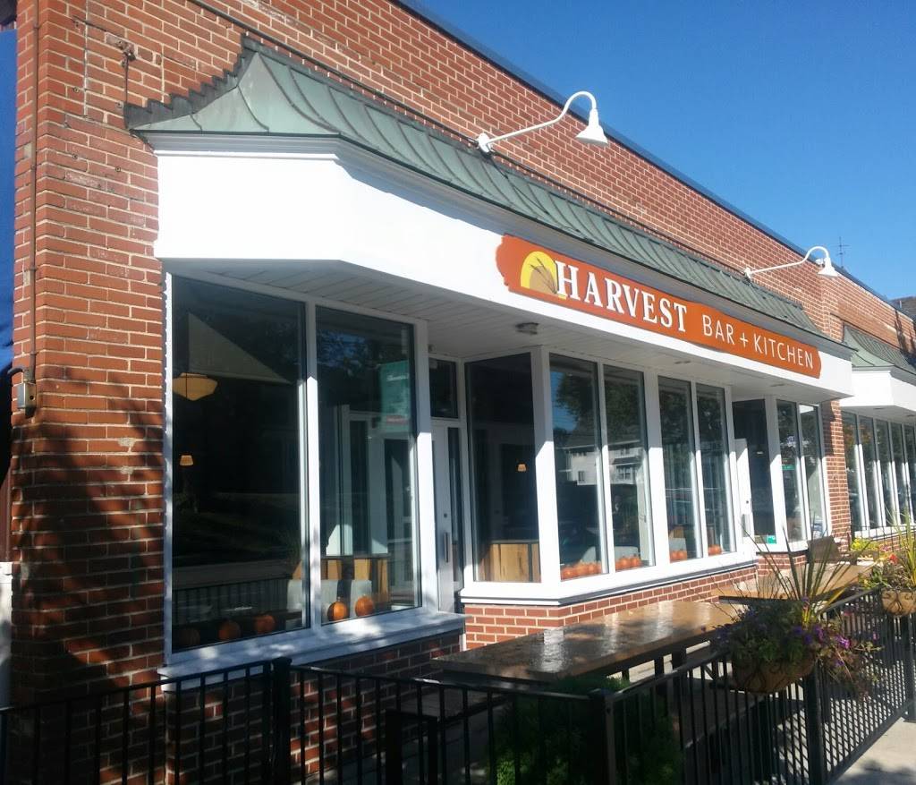 Harvest Bar + Kitchen | 2885 N High St, Columbus, OH 43202, USA | Phone: (614) 947-7133