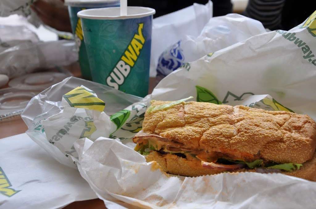 Subway | Chronos Bldg, 9-25 Mile End Rd, London E1 4TP, UK | Phone: 020 7790 3568