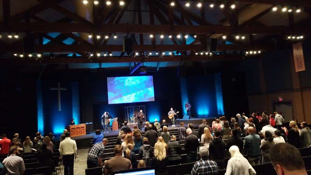 Harvest Bible Chapel Aurora 101 S Barnes Rd, Aurora, IL 60506, USA