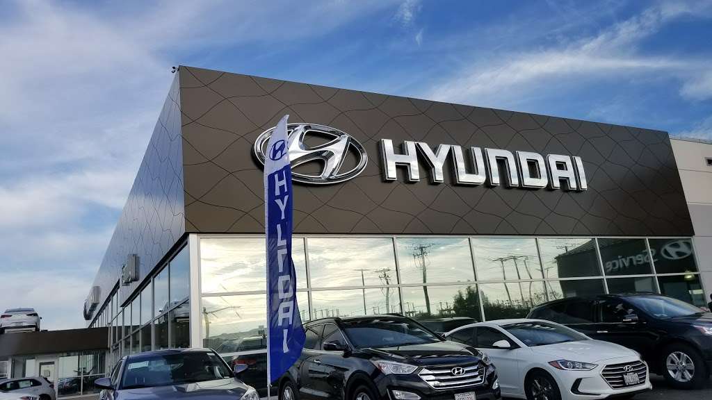 Family Hyundai | 8101 W 159th St, Tinley Park, IL 60477 | Phone: (708) 444-7100