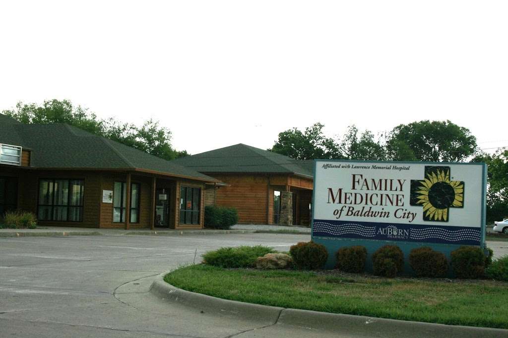 Family Medicine Of Baldwin City | 406 Ames St, Baldwin City, KS 66006, USA | Phone: (785) 594-2512