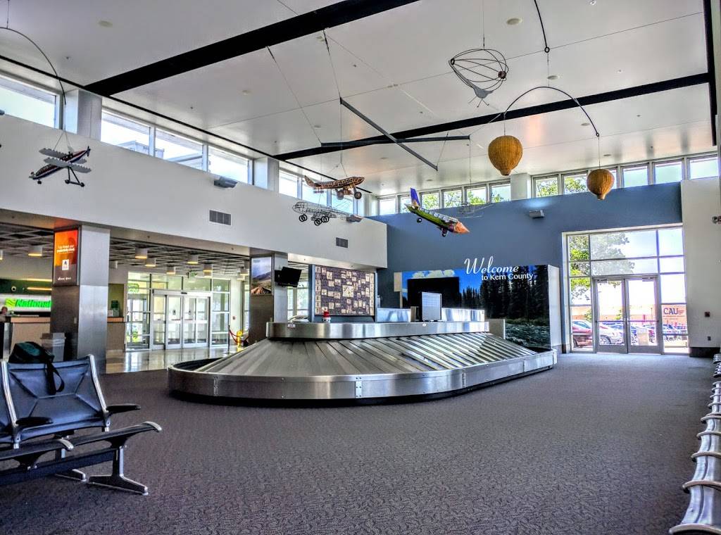 Meadows Field Airport | 3701 Wings Way, Bakersfield, CA 93308, USA | Phone: (661) 391-1800